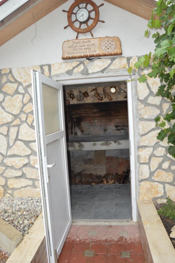 Apartman Didi Biograd Na Moru Zewnętrze zdjęcie
